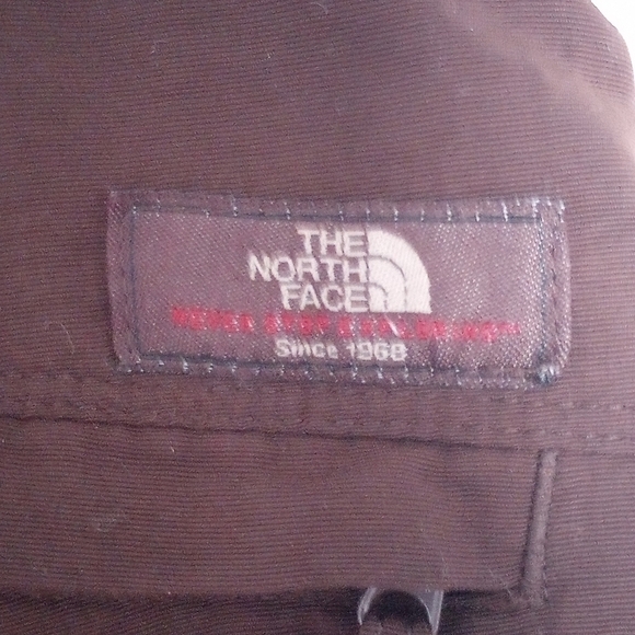 The North Face Straight Leg Convertible Zip Off Pants Women's Size 12 - Picture 9 of 15